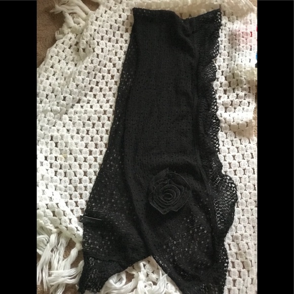 RIKKA Long Scarf Wrap Midnight Black Flower - Picture 5 of 7